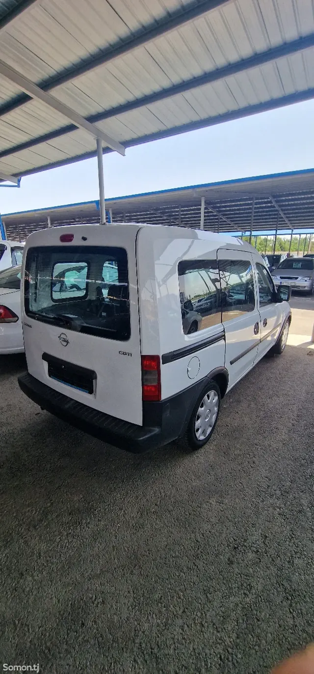 Opel Combo 2006 · 1.3 MT