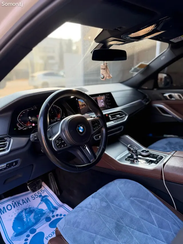 BMW X6 2022 · 3.0 AMT