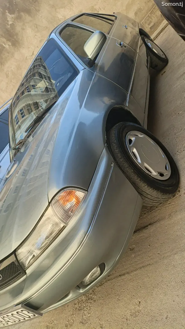 Daewoo Nexia 1996 · 1.6 MT