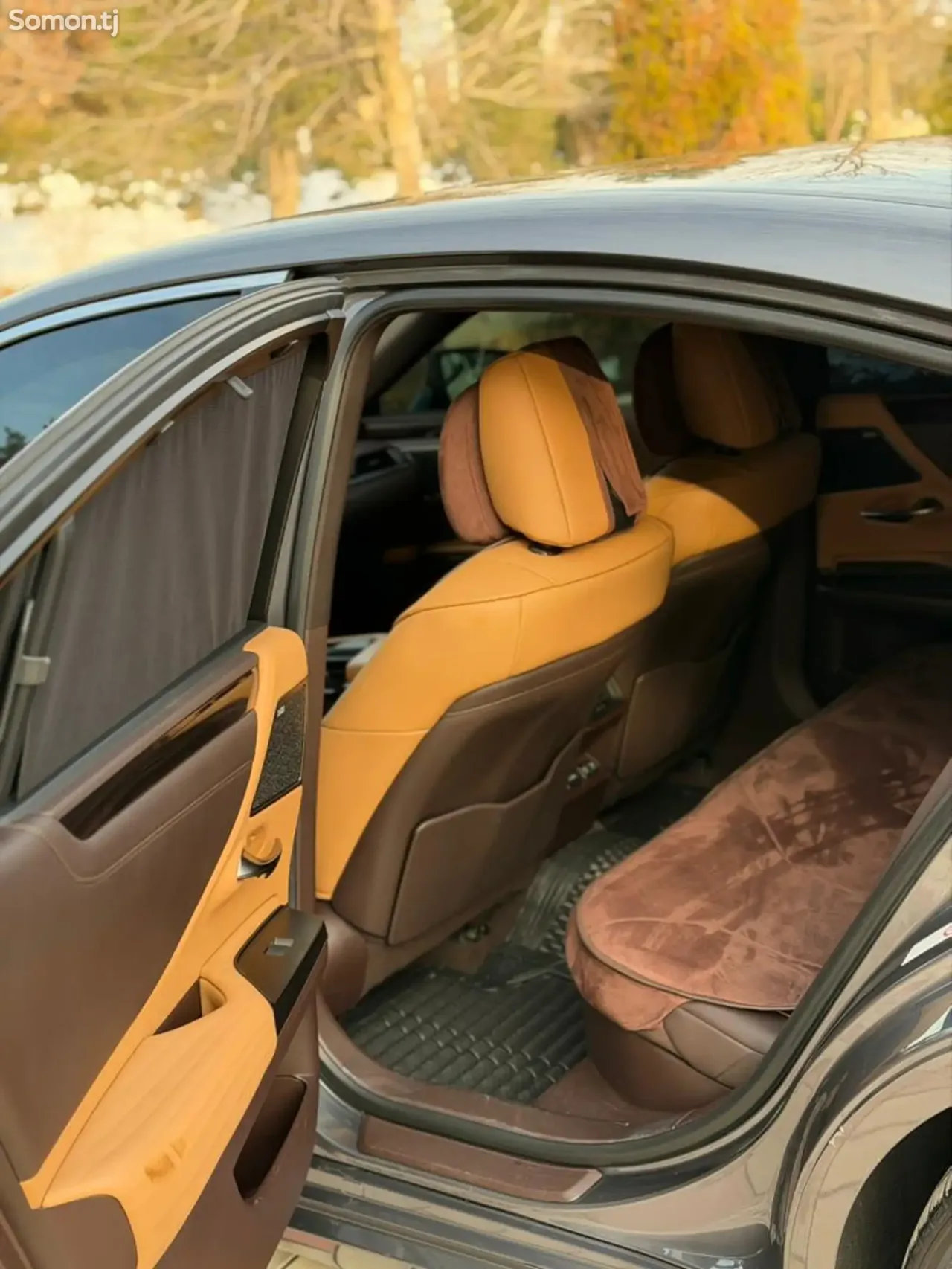 Lexus ES series 2020 · 3.0 AT