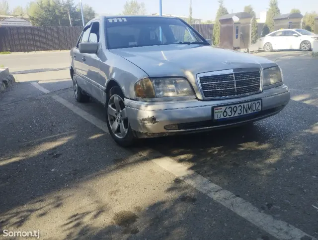 Mercedes-Benz C class 1994 · 1.8 MT