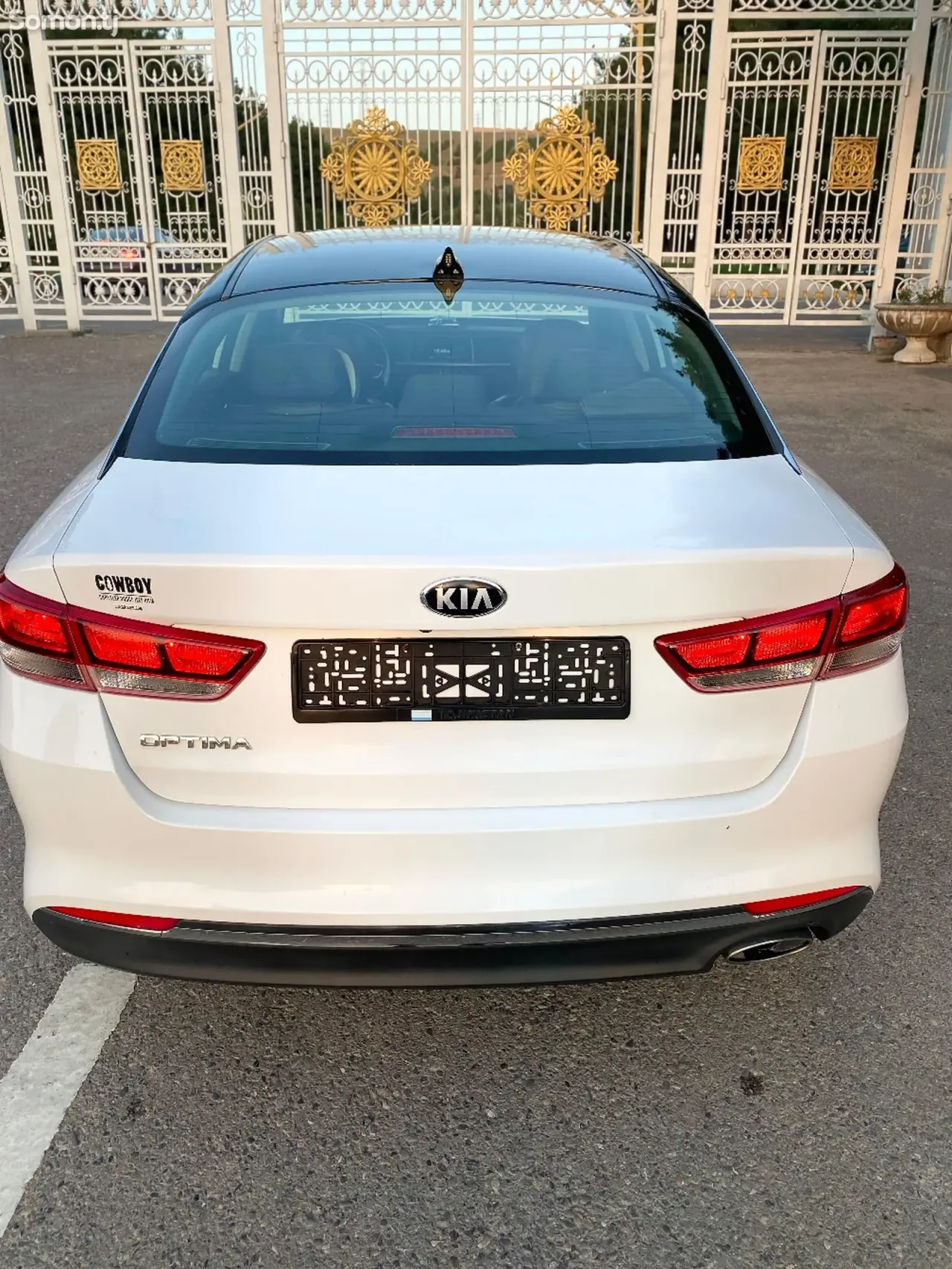 Kia Optima 2016 · 2.4 AT