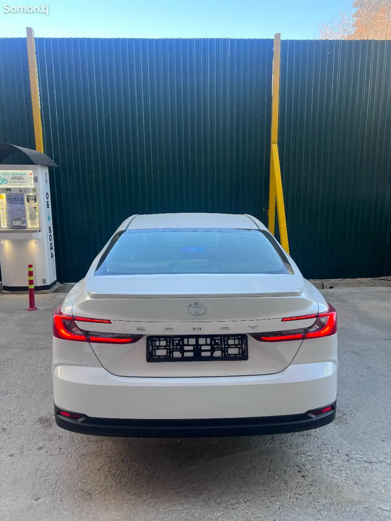 Toyota Camry 2026 · 2.5 AT