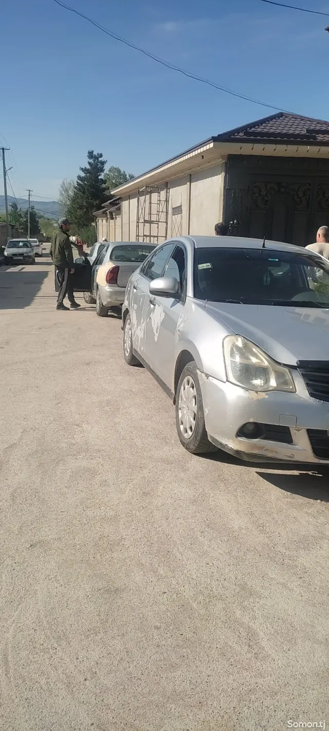 Nissan Almera 2014 · 1.8 AT
