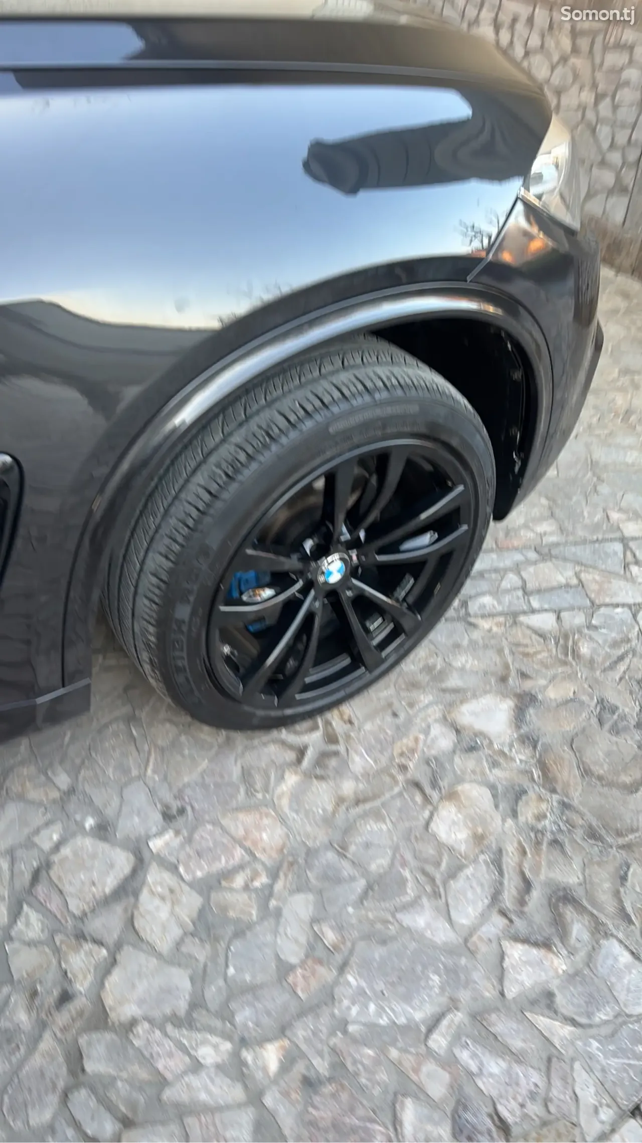 BMW X5 2015 · 2.5 AT