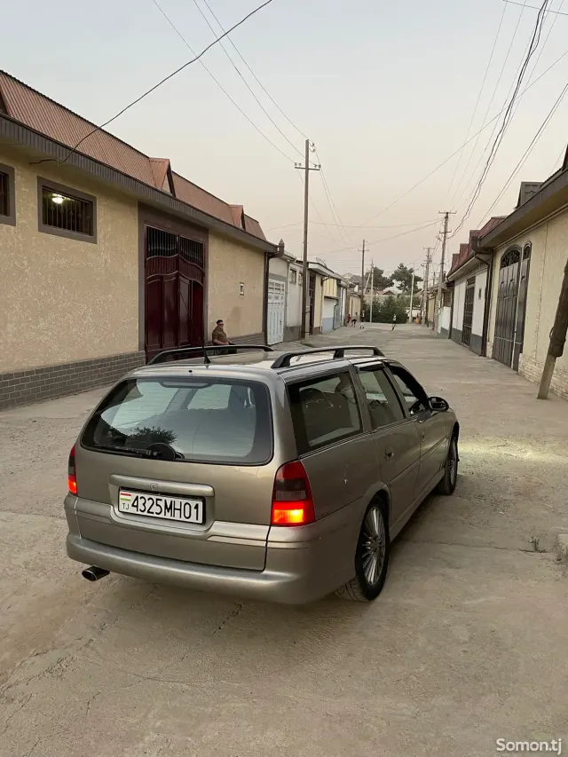Opel Vectra B 1999 · 1.8 MT