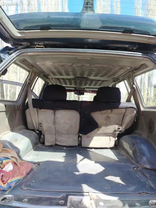 Ssang Yong Musso 2002 · 2.9 MT