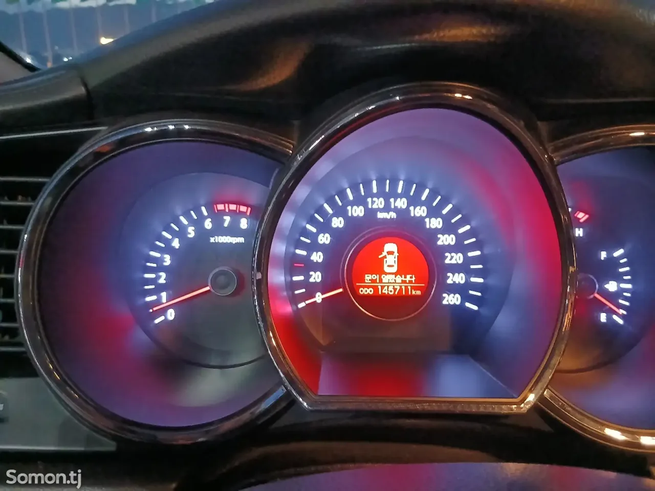 Kia K5 2011 · 2.0 AT
