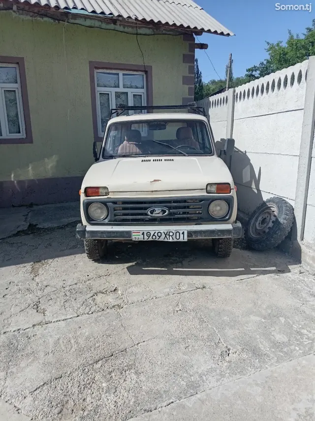 Lada (ВАЗ) Нива 1998 · MT