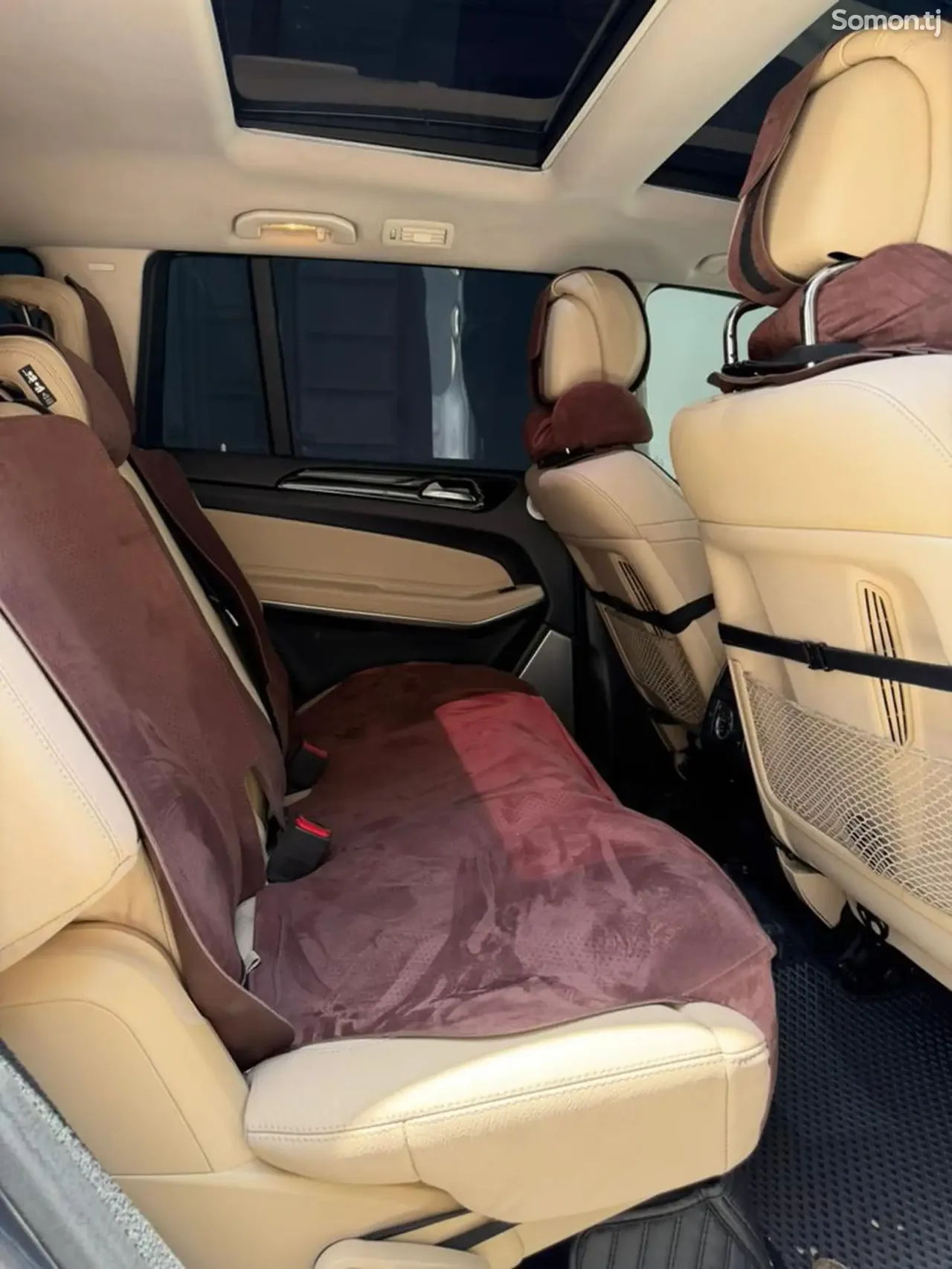 Mercedes-Benz GLS 2017 · 5.5 AT
