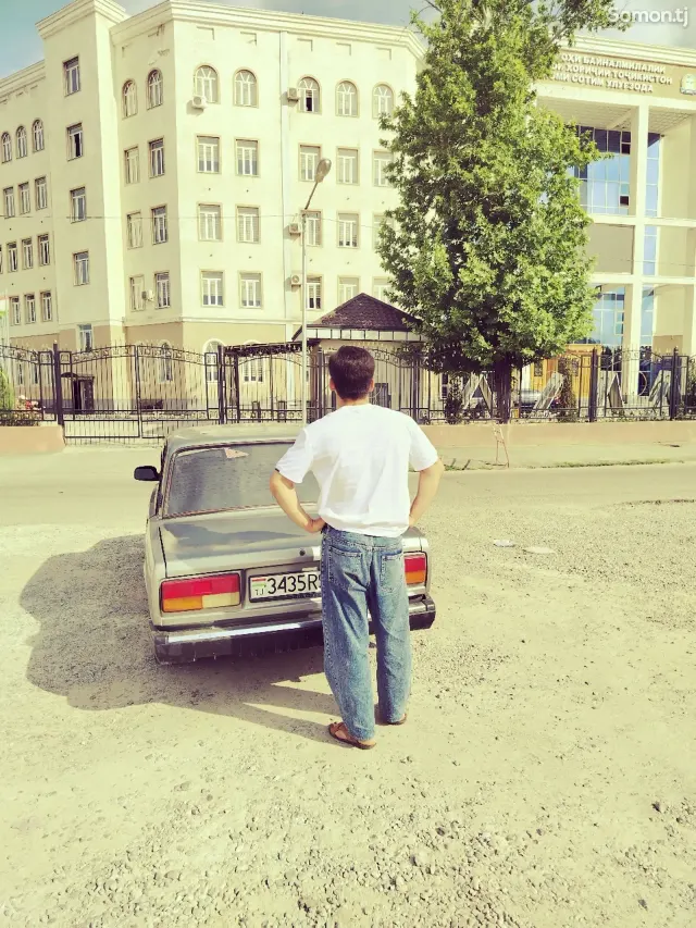 Lada (ВАЗ) 2107 2004 · 1.6 MT