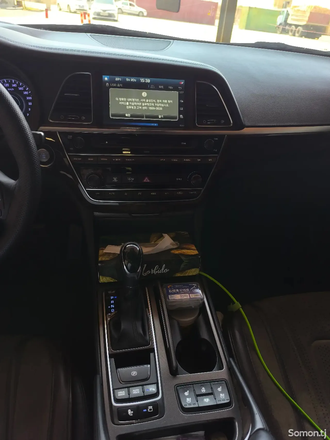 Hyundai Aslan 2014 · 3.3 AT