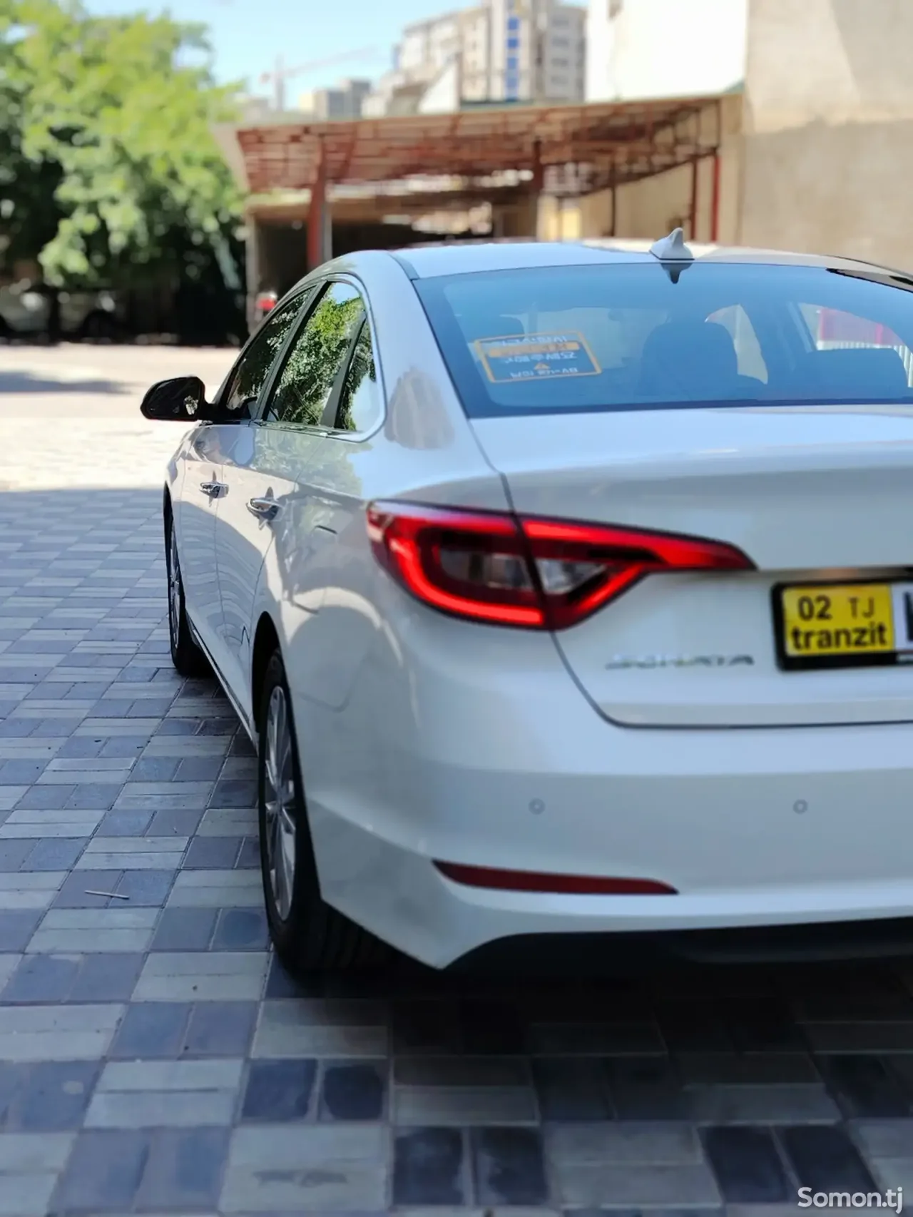 Hyundai Sonata 2015 · 2.0 AT