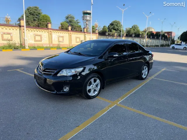 Toyota Corolla 2012 · 1.8 AT