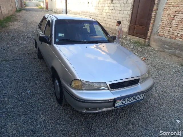 Daewoo Nexia 1996 · 1.5 MT