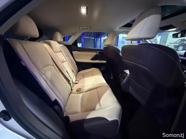 Lexus RX series 2017 · 3.5 AT