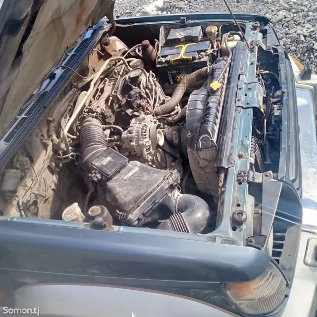 Mitsubishi Pajero 1993 · 3.0 AT