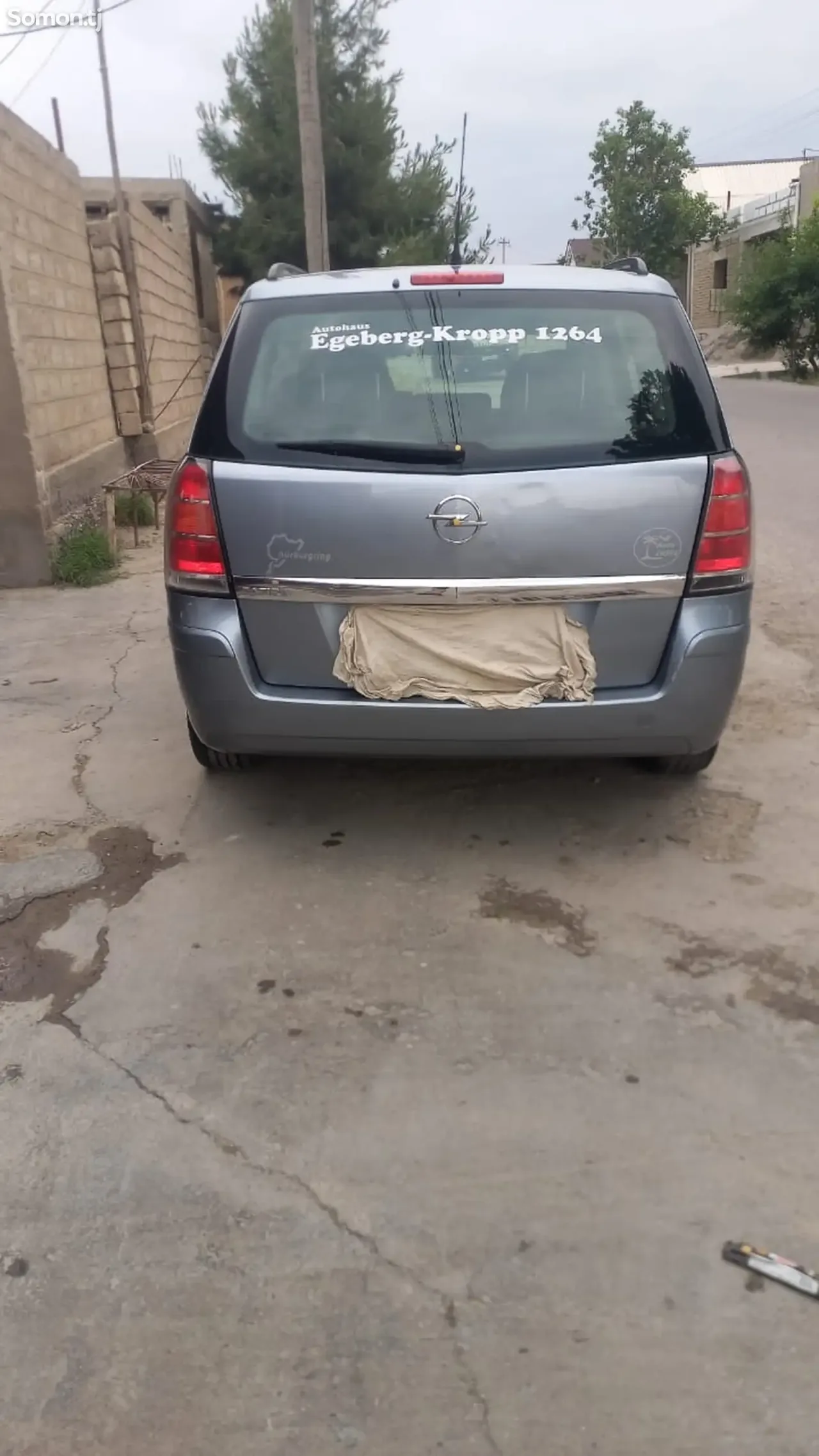 Opel Zafira 2006 · 1.8 MT