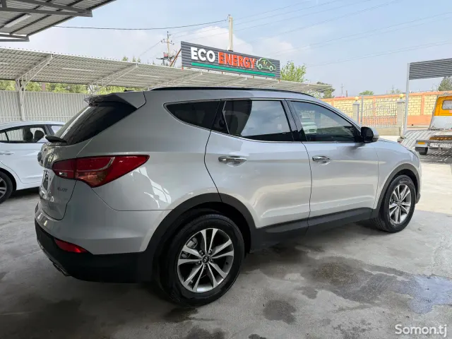 Hyundai Santa Fe 2014 · 2.0 AT