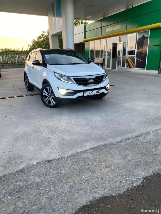 Kia Sportage 2011 · 2.0 AT
