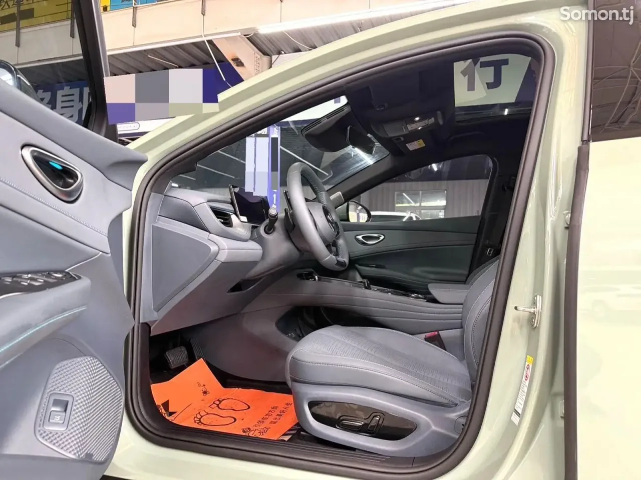 BYD Seal 2025 · AT