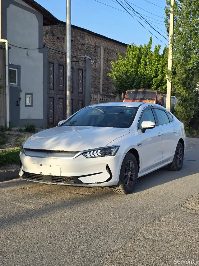 BYD Yuan Up 2025 · AT