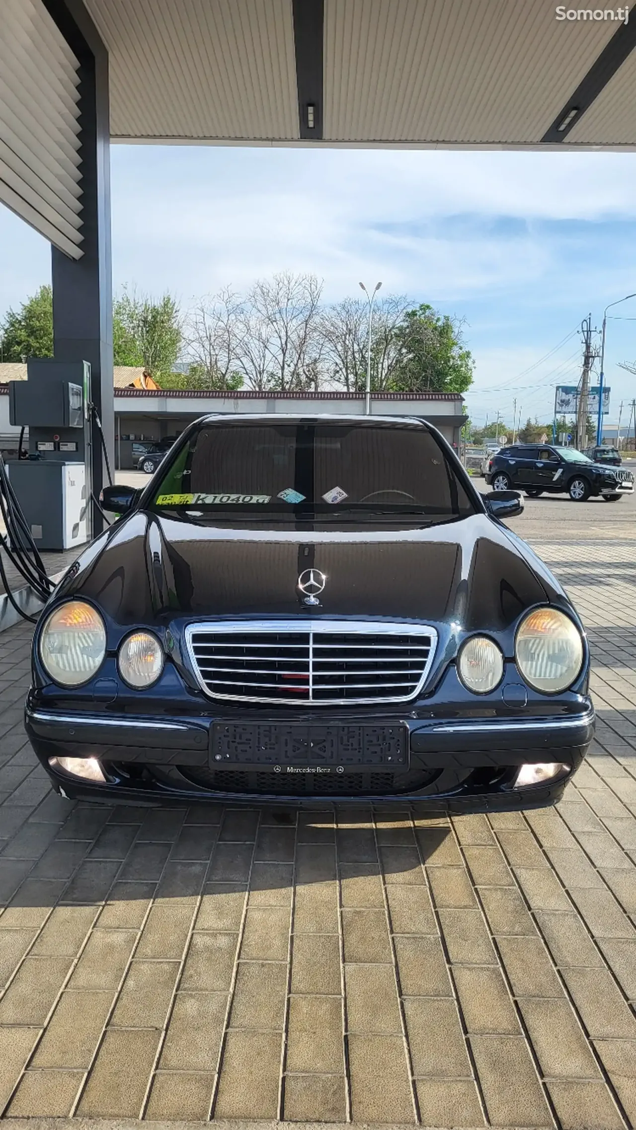 Mercedes-Benz E class 2001 · 3.2 AT