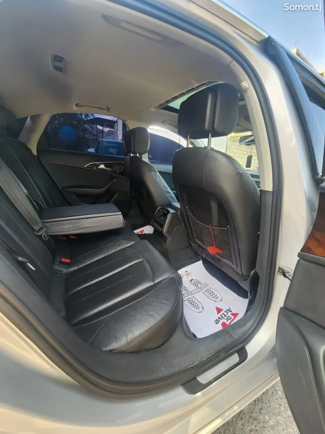 Audi A6 2015 · 3.0 AT