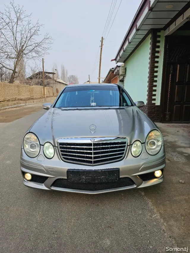 Mercedes-Benz E class 2008 · 2.8 AT