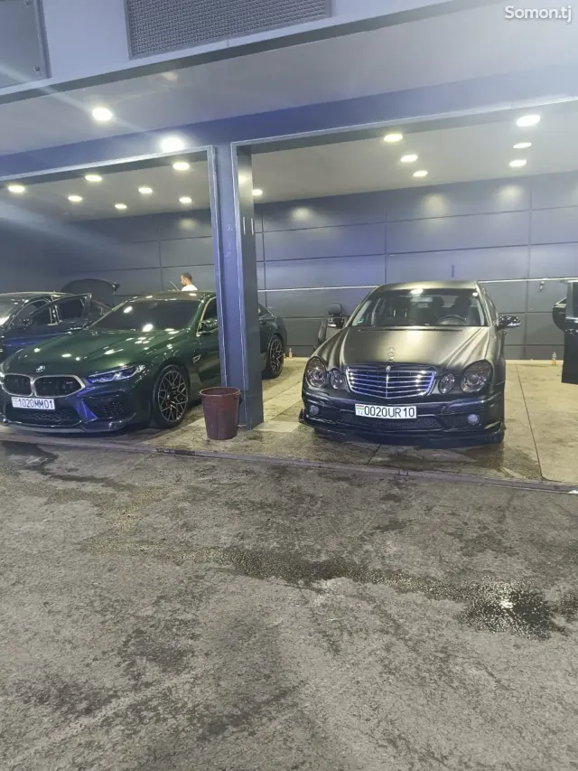 Mercedes-Benz E class 2004 · 2.8 AT
