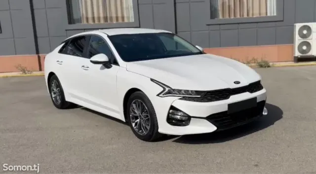 Kia K5 2020 · 2.0 AT