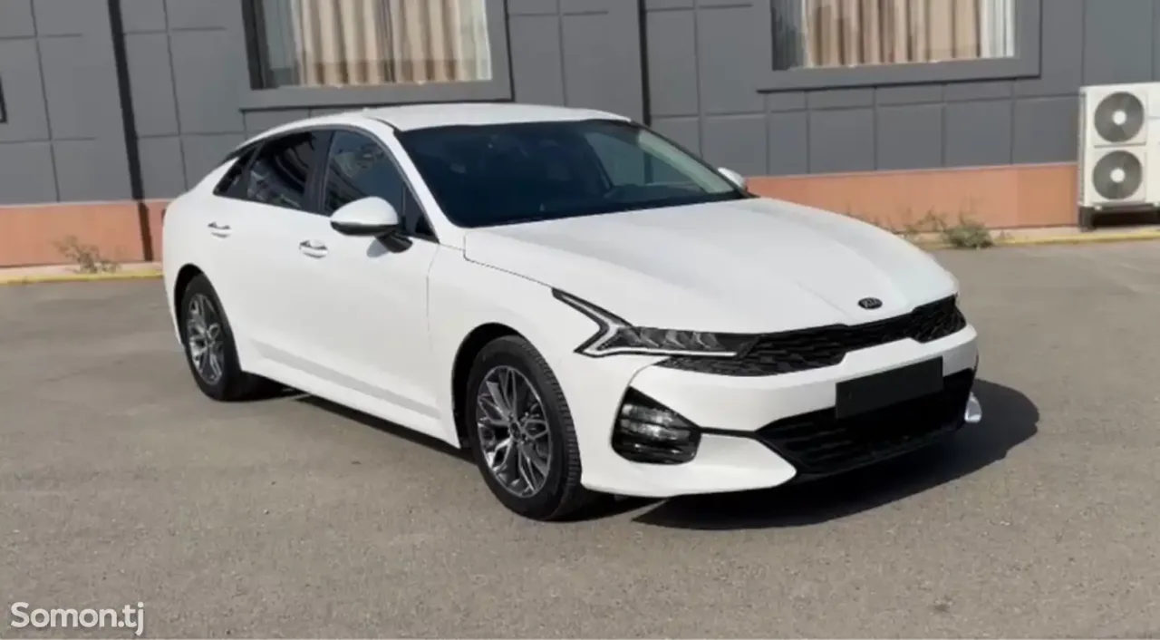 Kia K5 2020 · 2.0 AT