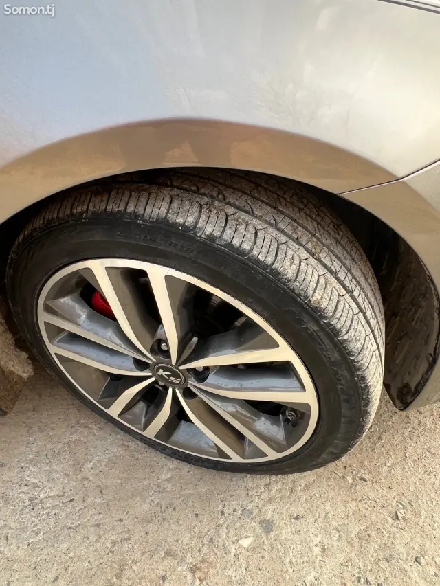 Kia Optima 2015 · 2.0 AT