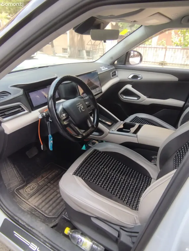 BYD Yuan Up 2025 · 3.0 AT