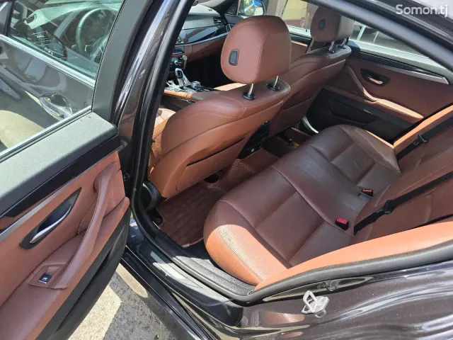 BMW 5 series 2014 · 2.0 AT