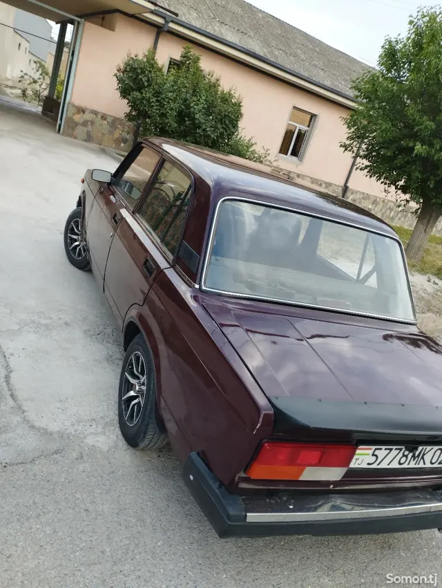 Lada (ВАЗ) 2107 2008 · 1.7 MT