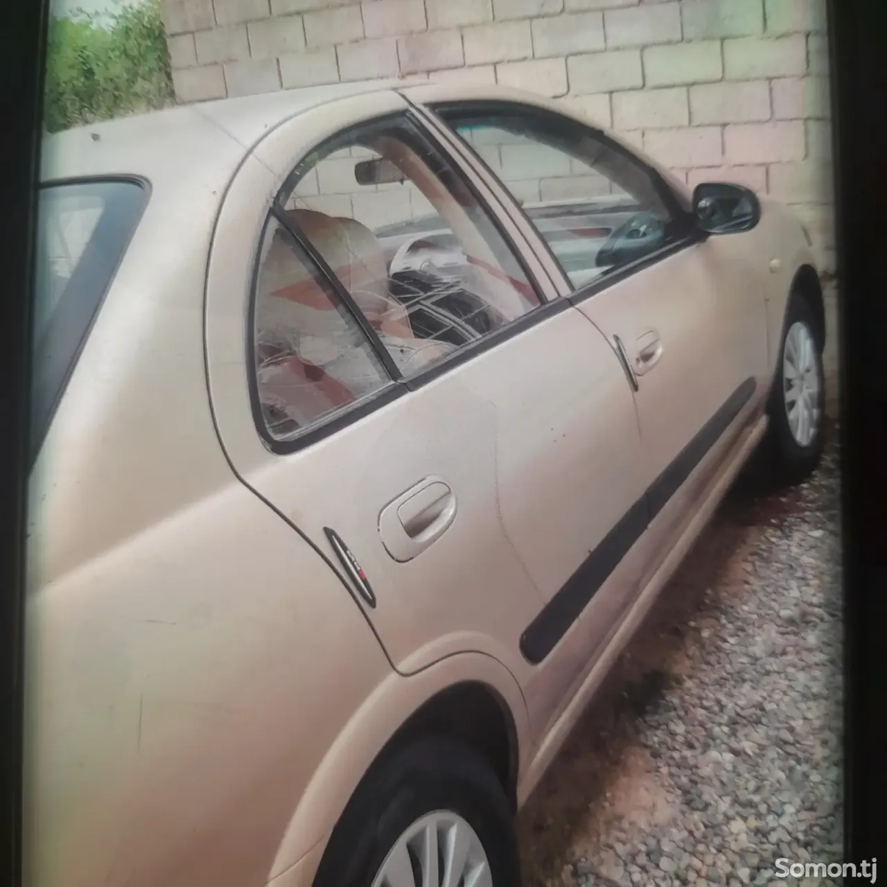 Nissan Almera 2007 · 1.6 AT