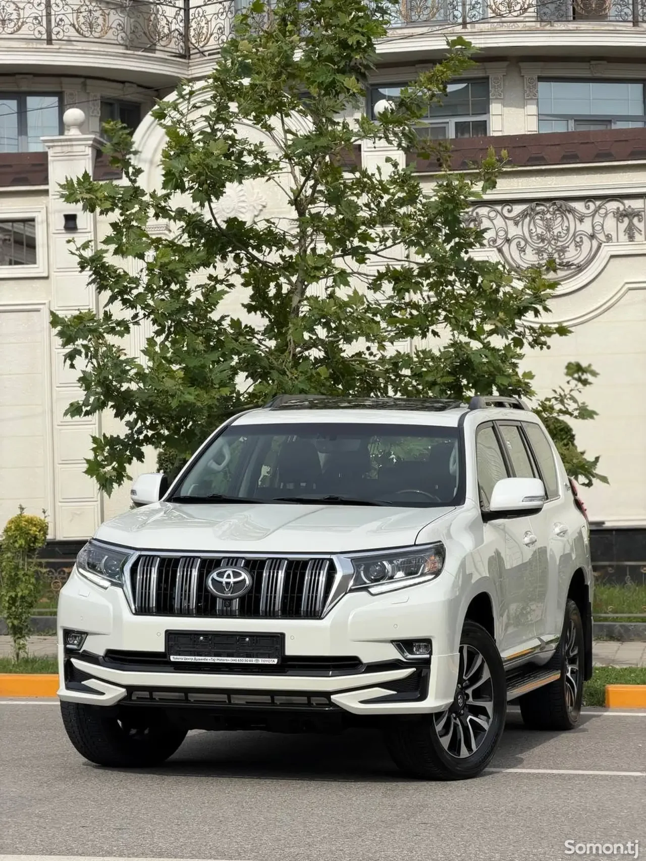 Toyota Land Cruiser Prado 2023 · 4.0 AT