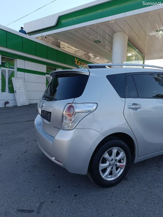 Toyota Corolla Verso 2009 · 1.9 MT