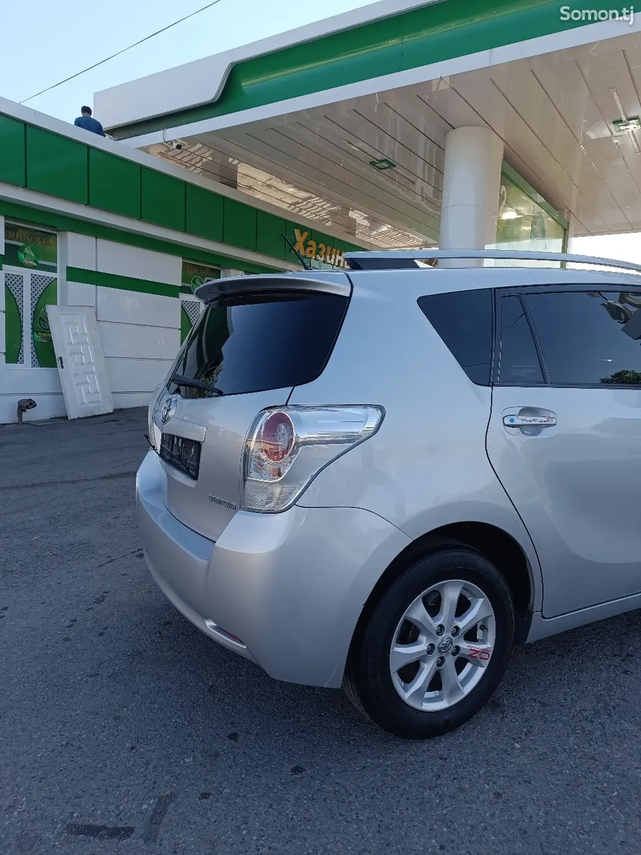 Toyota Corolla Verso 2009 · 1.9 MT