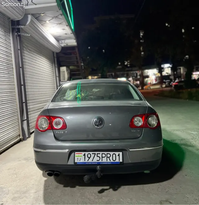 Volkswagen Passat 2007 · 2.0 MT
