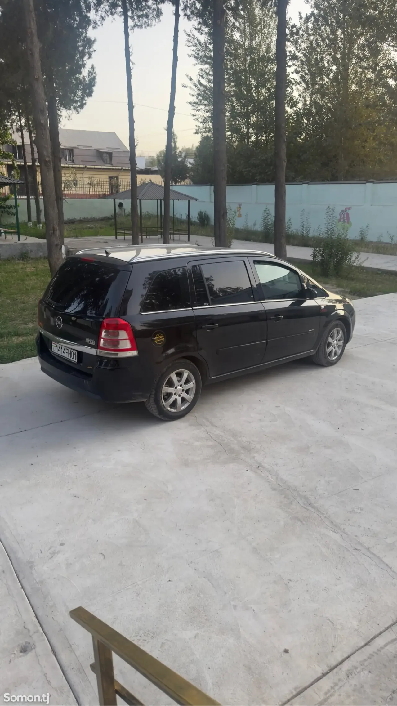Opel Zafira 2008 · 2.2 AT