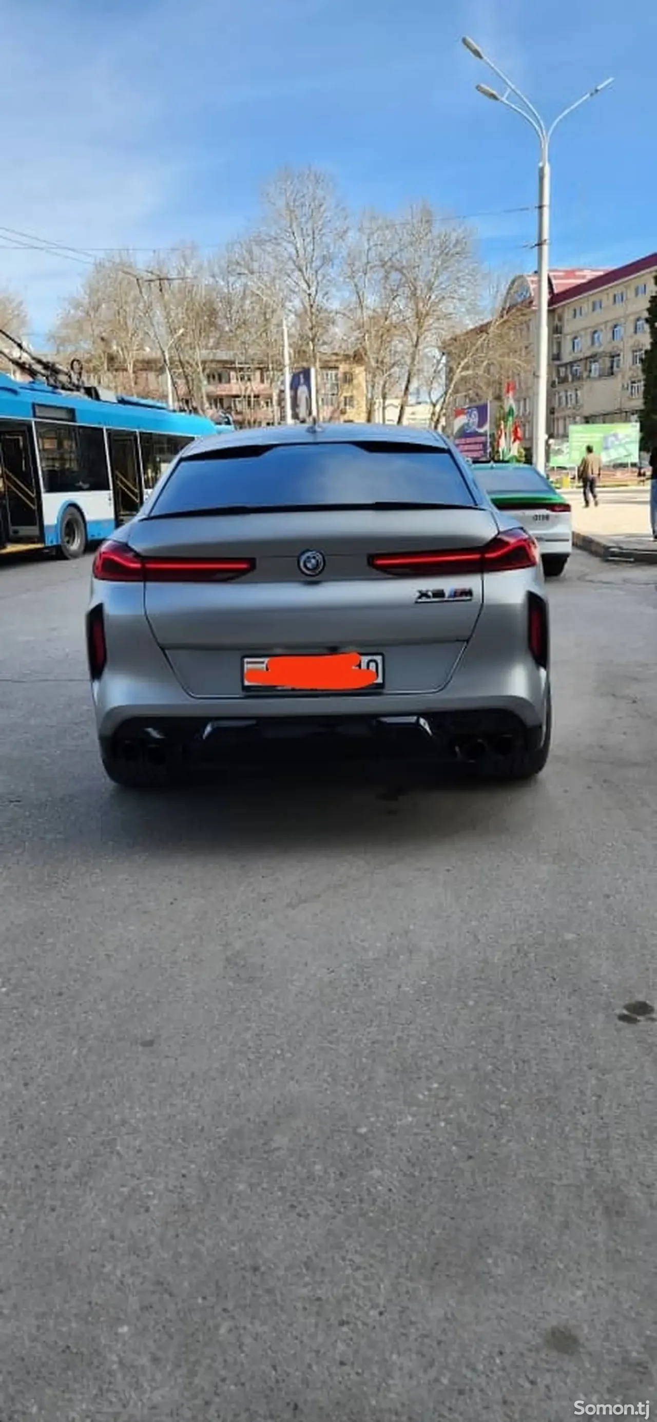 BMW X6 M 2022 · 4.4 AT