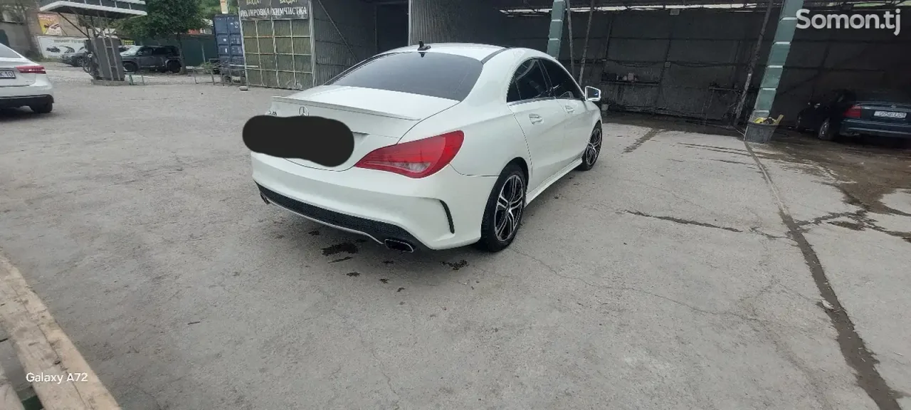 Mercedes-Benz CLA-Class 2015 · 2.0 AT
