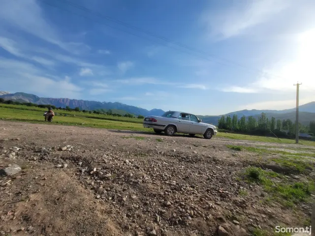 ГАЗ 3110 2004 · 2.0 MT