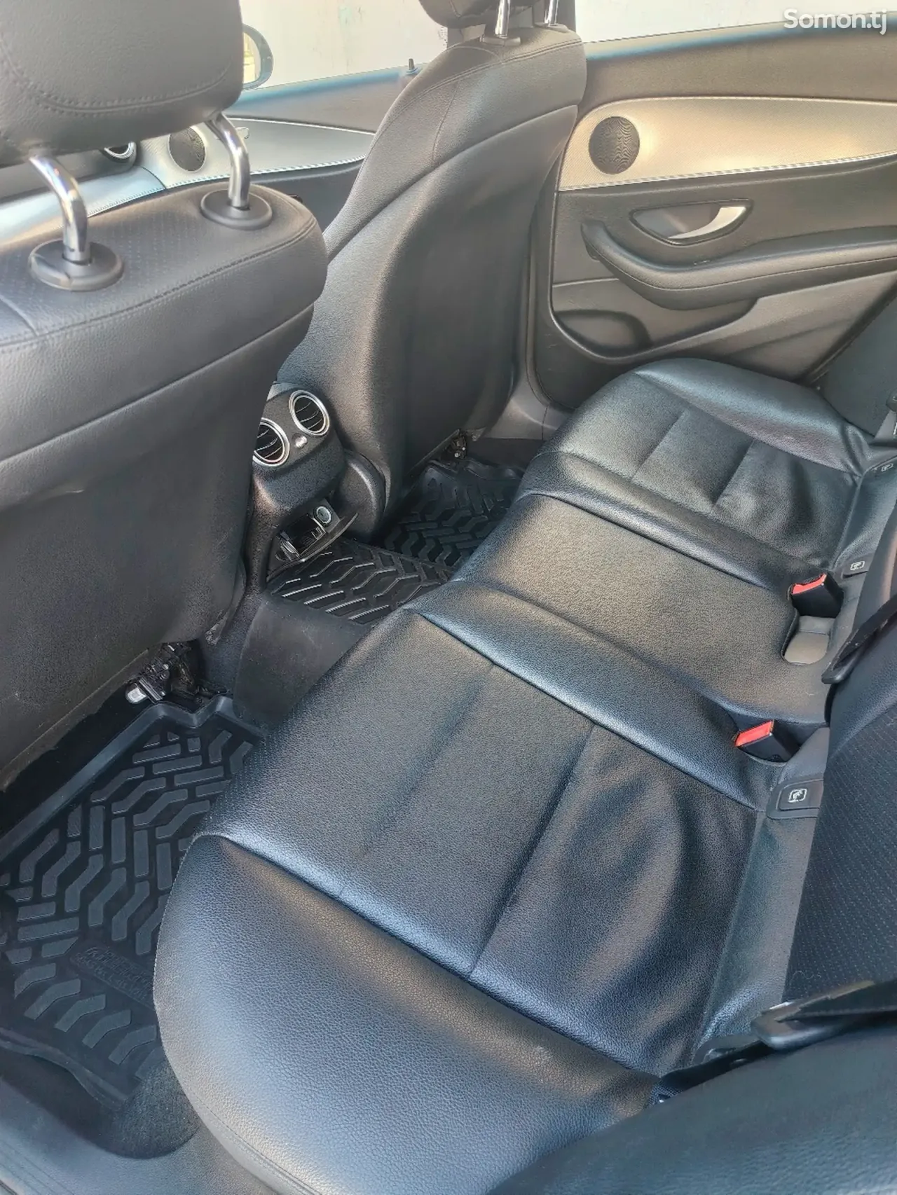 Mercedes-Benz E class 2019 · 2.0 AT