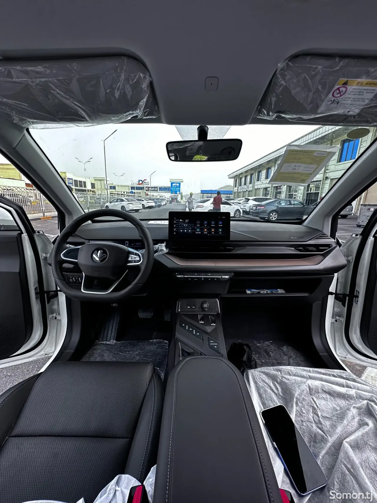 Geely Galaxy L7 2024 · AT