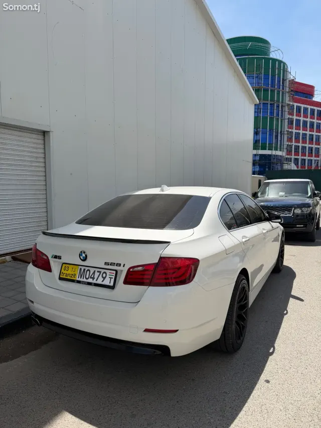 BMW 4 series 2012 · 2.8 AT