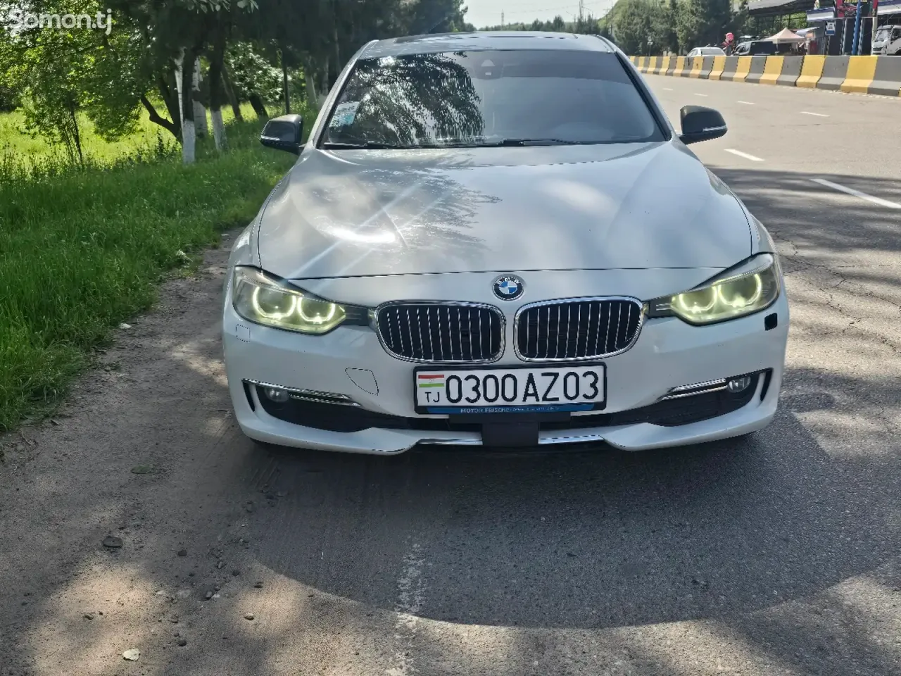 BMW 3 series 2014 · 2.0 AT