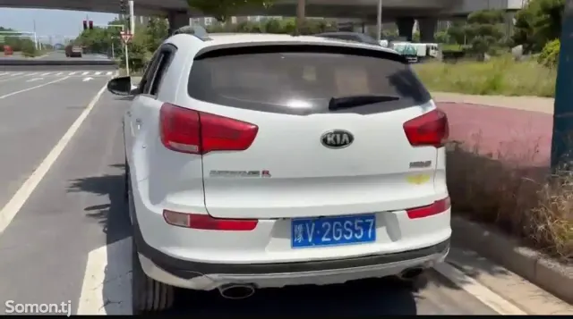 Kia Sportage 2016 · 2.0 AT